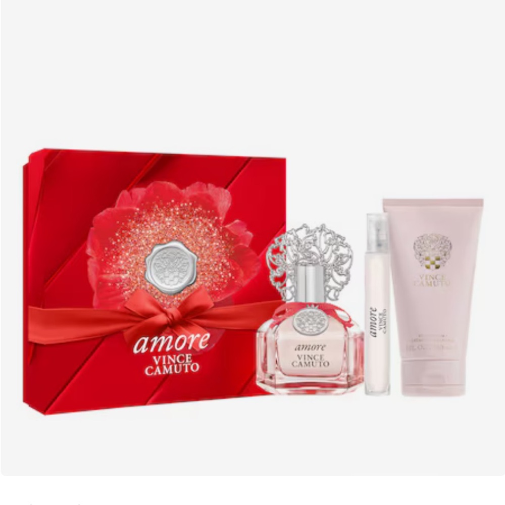 VINCE CAMUTO Amore Vince Camuto Gift Set